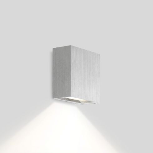 CENTRAL 1.0 2700K Wall luminaire, aluminium